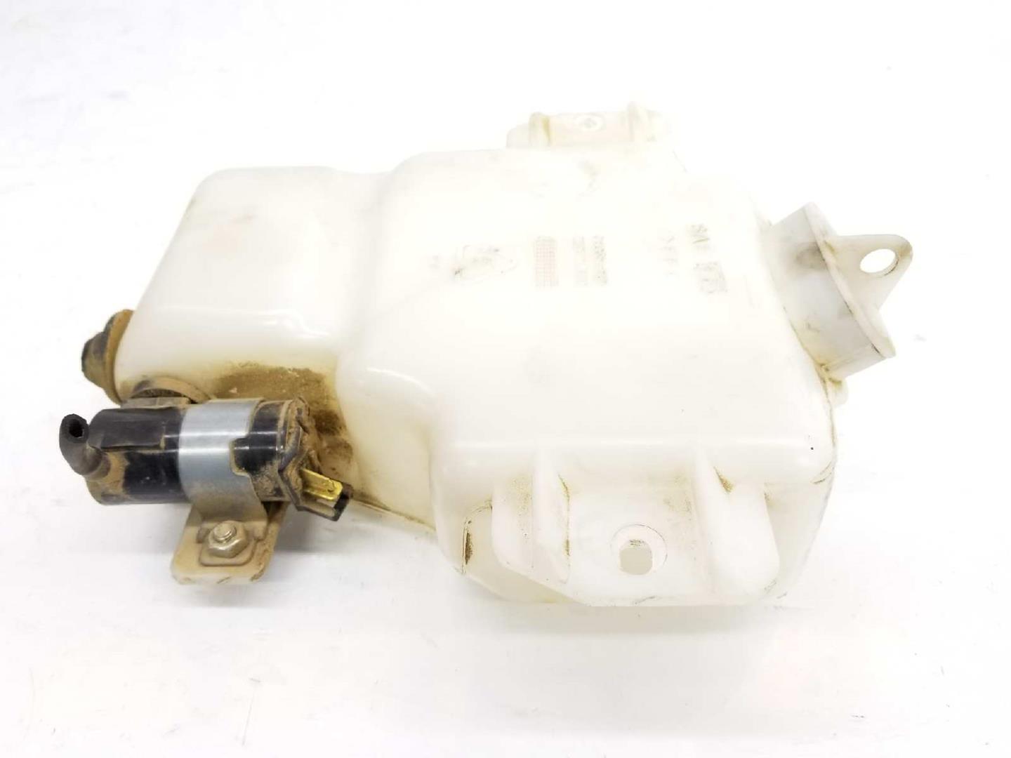 MITSUBISHI Pajero 3 generation (1999-2006) Window Washer Tank MB628750, MB628750 19730125