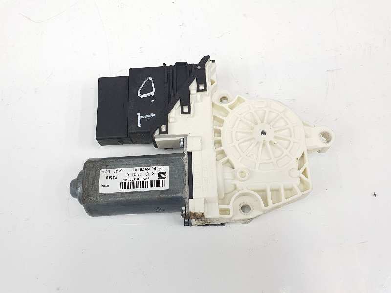 SEAT Altea 1 generation (2004-2013) Rear Right Door Window Control Motor 1K0959704AE,5P0839462A,995915370 19652248