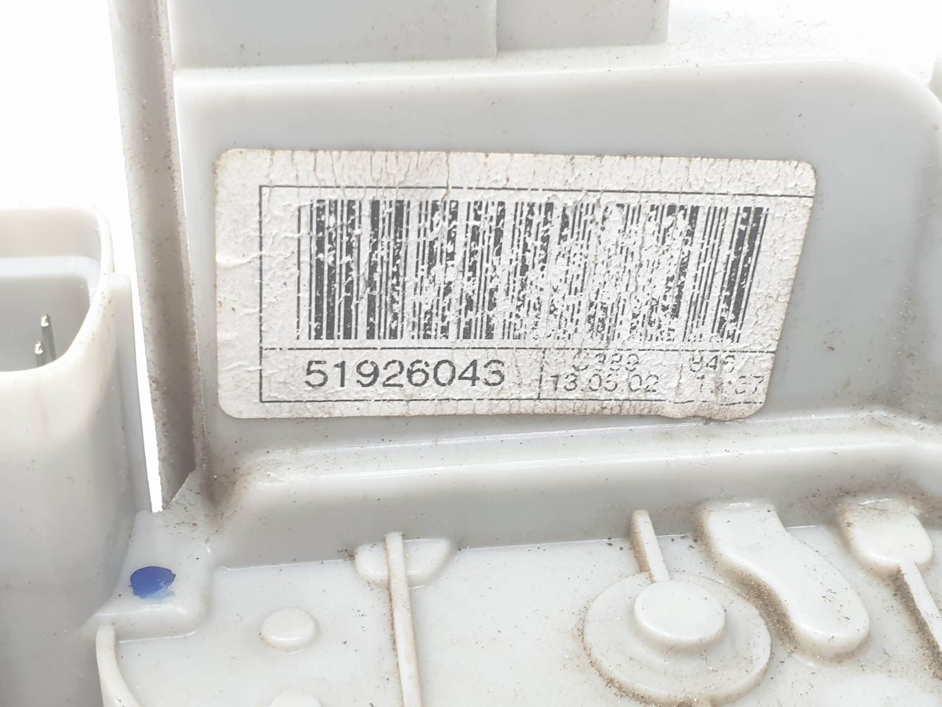 Front lock door rh 169A4000 51926043 de Lancia Ypsilon 402 0-0 - pieza usada