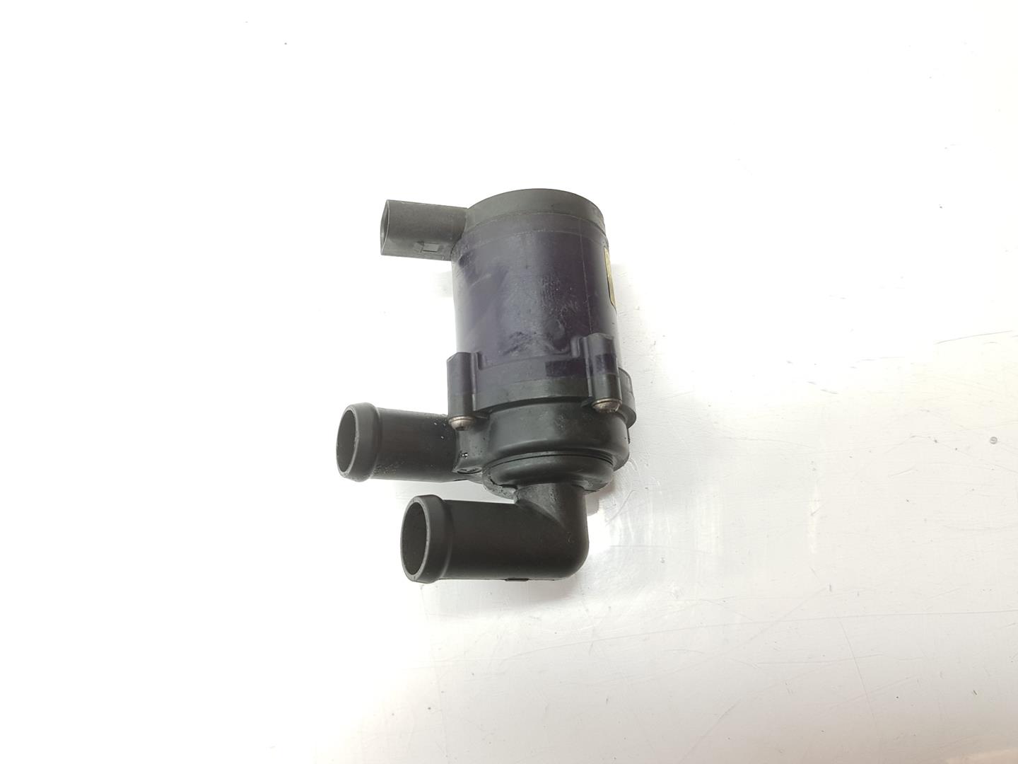 AUDI Q7 4L (2005-2015) Moteur à eau de circulation 7L0965561J, 7L0965561L 19917527