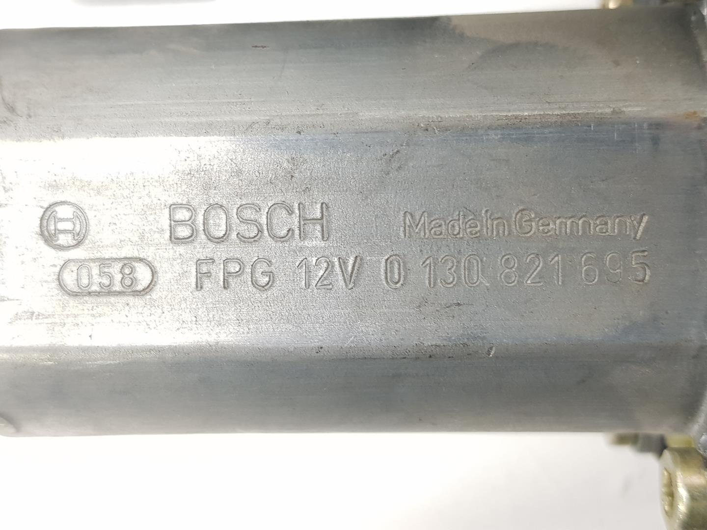 VOLKSWAGEN Passat B5 (1996-2005) Motor regulator geam ușă stânga față 0130821695,1C1959801 25101111