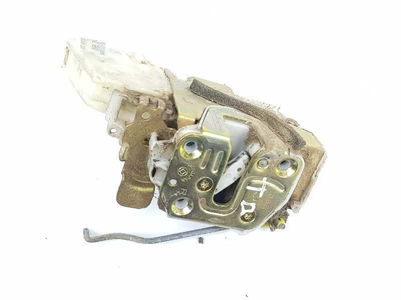 NISSAN Navara D22 (1997-2005) Rear Right Door Lock 825025P01A, 805025P010 19737792