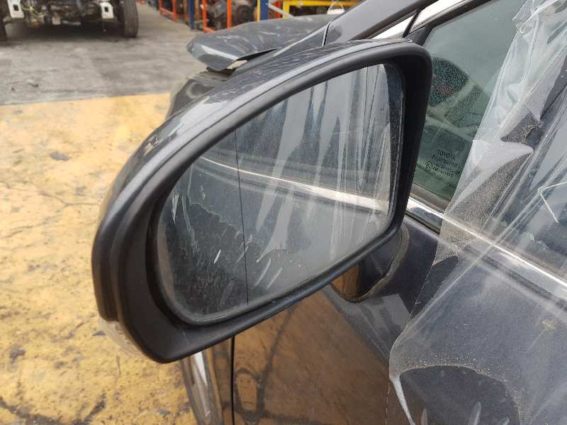 TOYOTA Avensis T27 1 generation (2009-2015) Кнопка стеклоподъемника задней правой двери 8481005070, 30170097, 2222DL 19736066