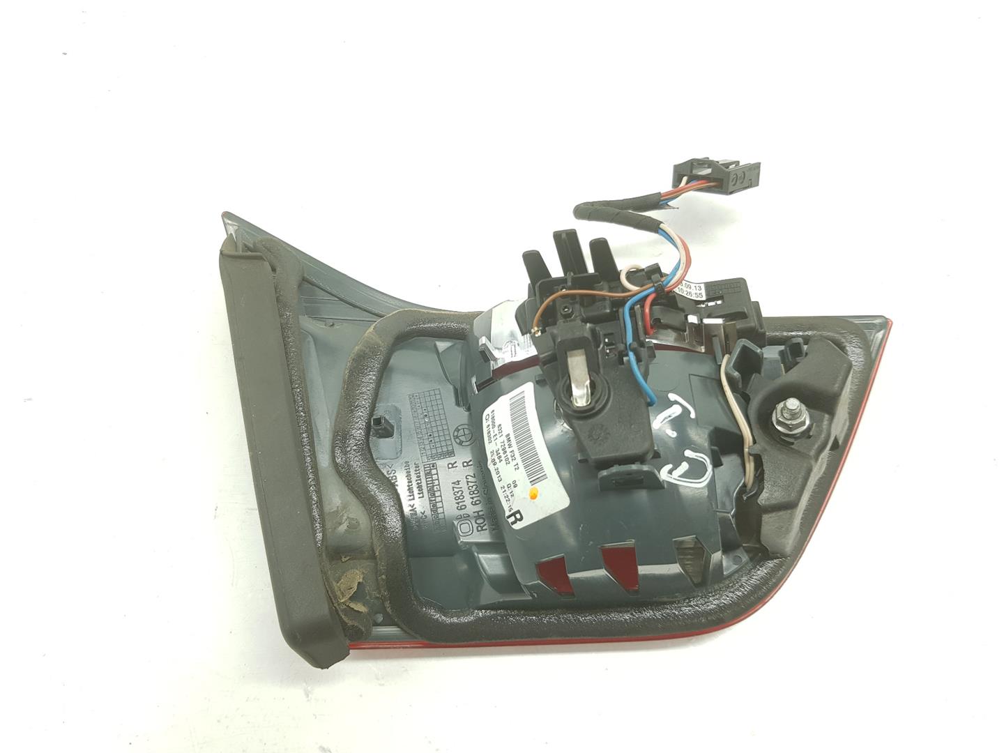 Piloto trasero derecho interior N47D20C 63217296102 de Bmw Serie 4 coupe 2013-0 184 CV con 45381 km - pieza usada