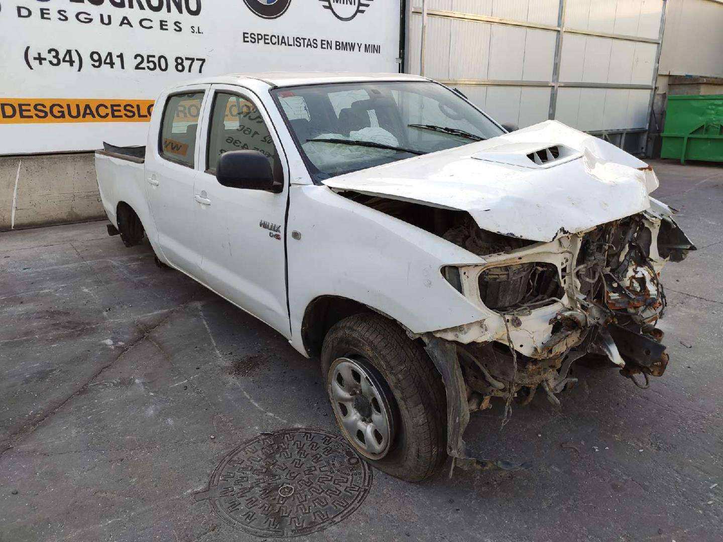 TOYOTA Hilux 7 generation (2005-2015) Galinių dešinių durų stiklo pakelėjas 698300K040, 857200K020, AE2621003010 24080179