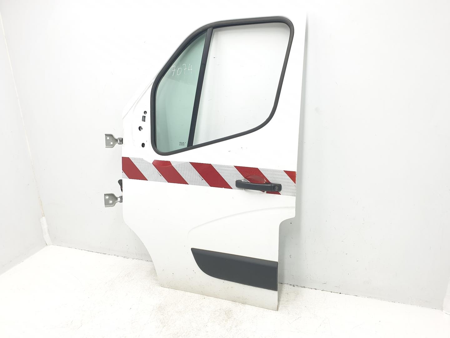 RENAULT Master Дверь передняя левая 801017005R, 801017005R 24251829