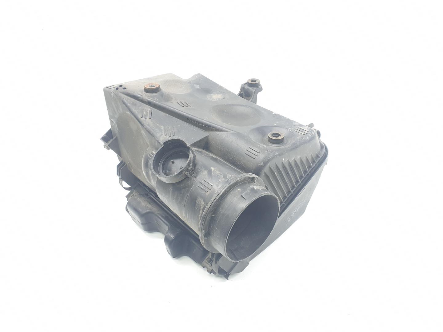 Filtro de aire 1KDFTV 1770530090 de Toyota Land cruiser 2002-2009 163 CV con 302753 km