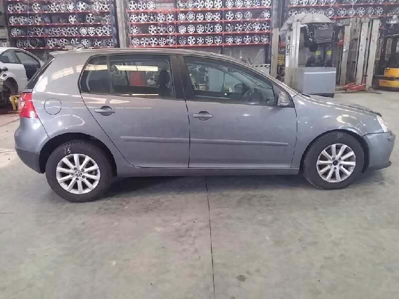 VOLKSWAGEN Golf 5 generation (2003-2009) Наружная ручка передней левой двери 3B0837205G, 3B0837205G, GRIS 19571501