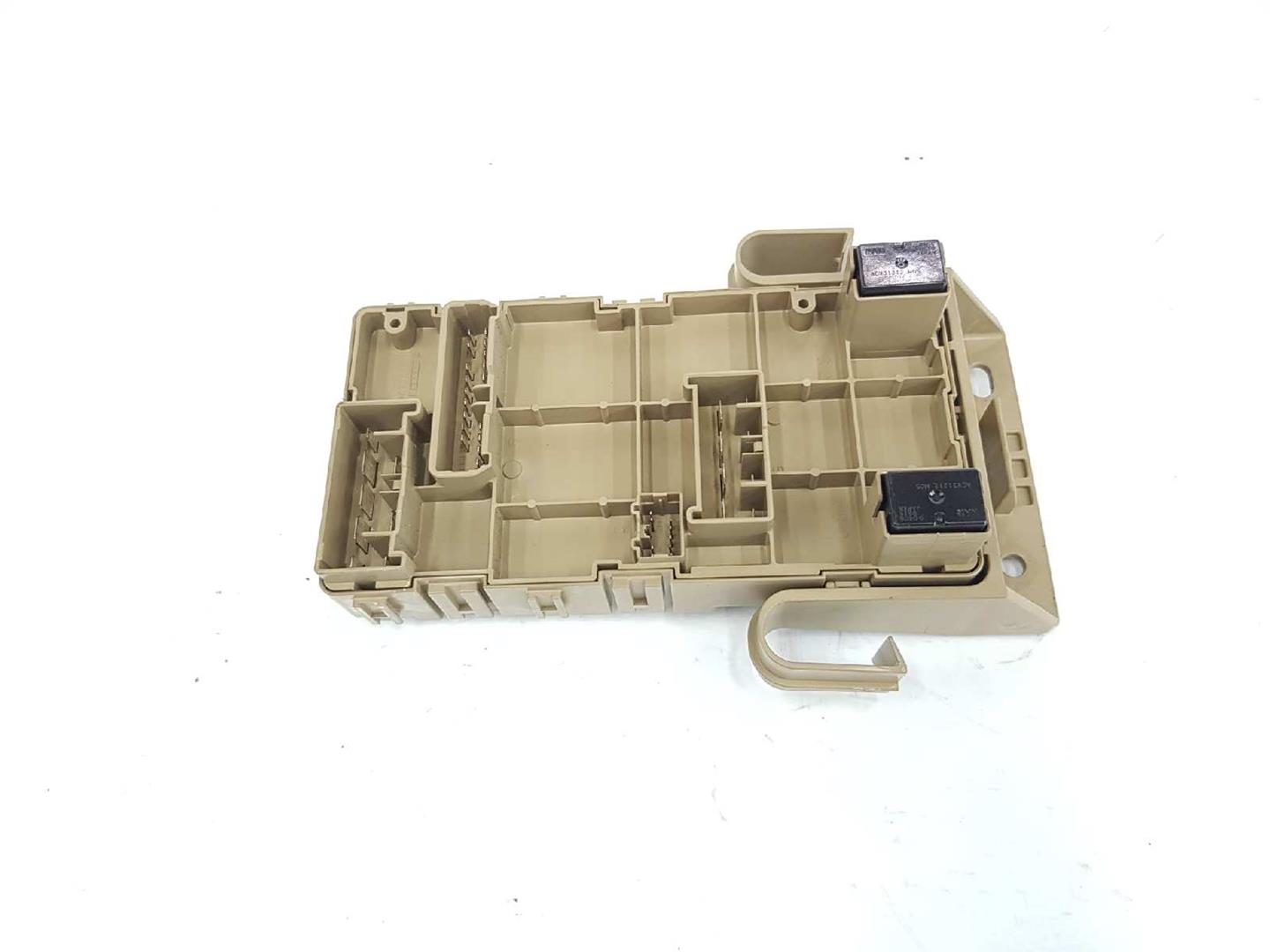 SUBARU Legacy 5 generation (2009-2015) Fuse Box 82201AJ000,82201AJ000 24076905