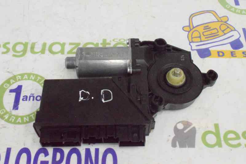 SEAT Exeo 1 generation (2009-2012) Front Right Door Window Control Motor 8E1959802G 19606492