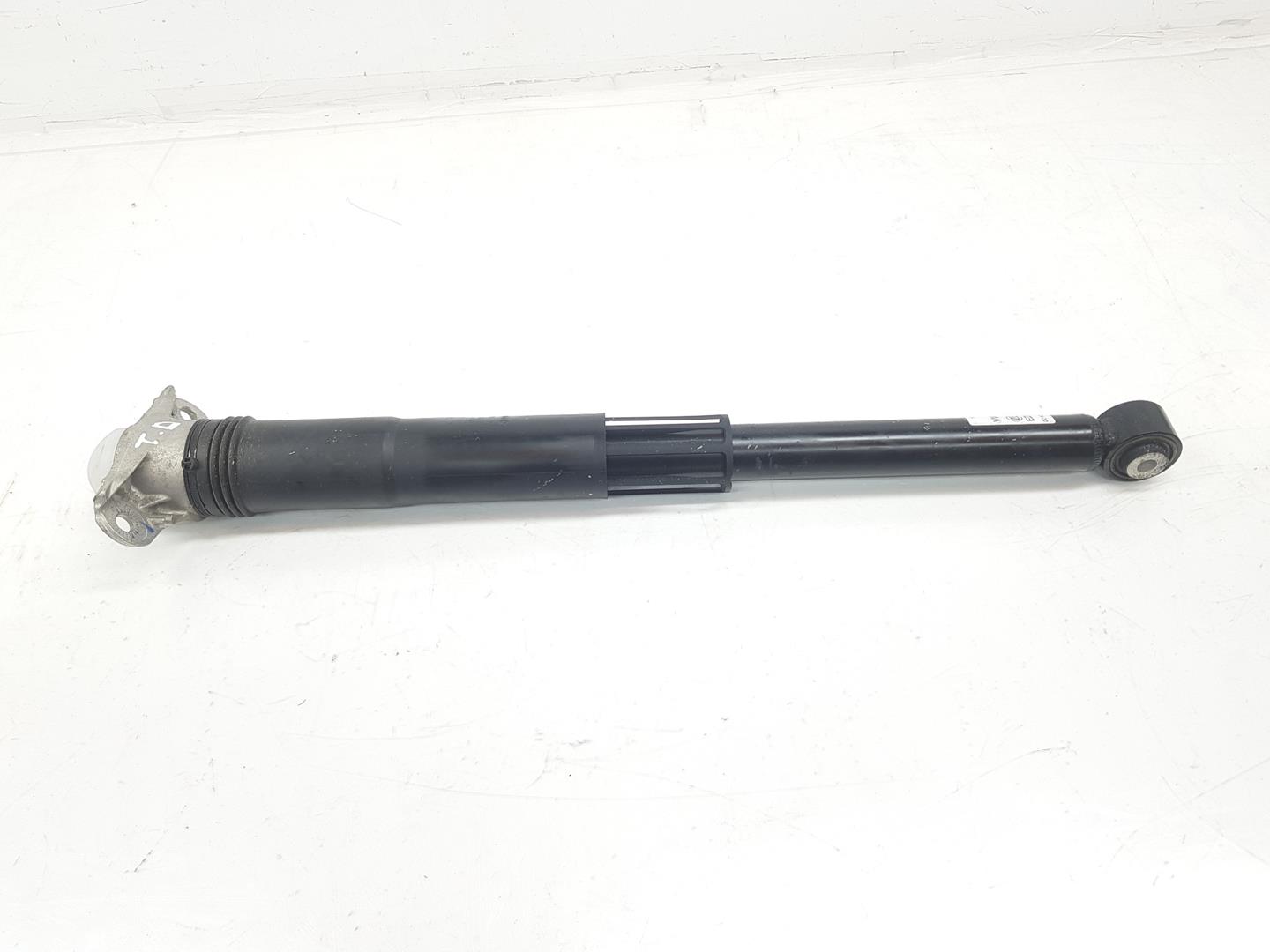 SEAT Leon 4 generation (2020-2023) Rear Right Shock Absorber 5WA513049G,5WA512013AG 24132835