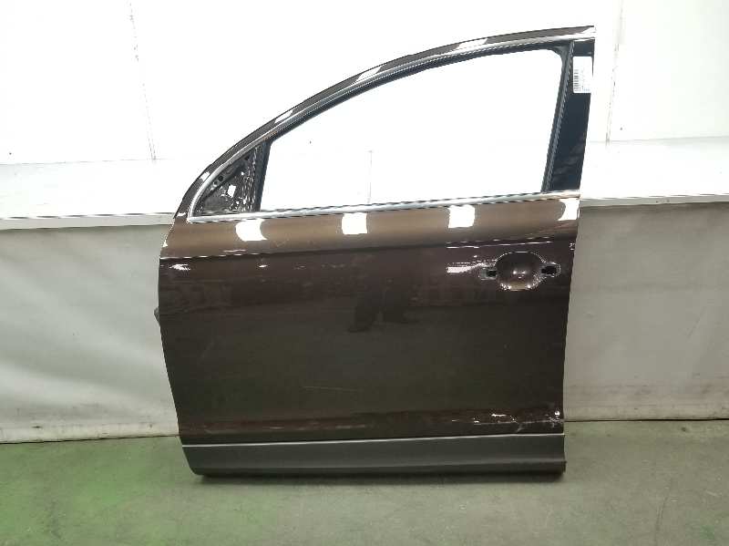 AUDI Q7 4L (2005-2015) Vasen etuovi 4L0831051A, 4L0831051A 19890301