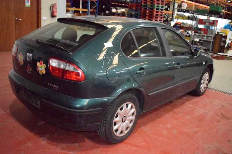 SEAT Leon 1 generation (1999-2005) Priekinė kairė sėdynės sagtis 1M0857705A,33009582 19616054