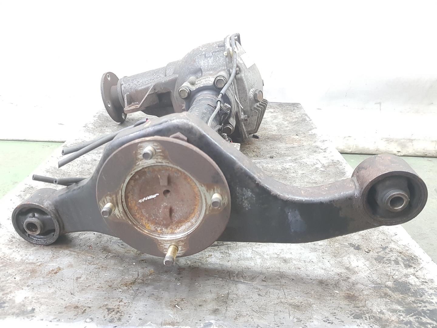 MITSUBISHI Pajero 3 generation (1999-2006) Front Transfer Case MR548646,MR548646 20353628