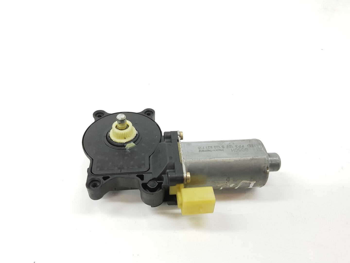 BMW 3 Series E90/E91/E92/E93 (2004-2013) Motor regulator geam ușă stânga față 67628362063,8362063 26999402