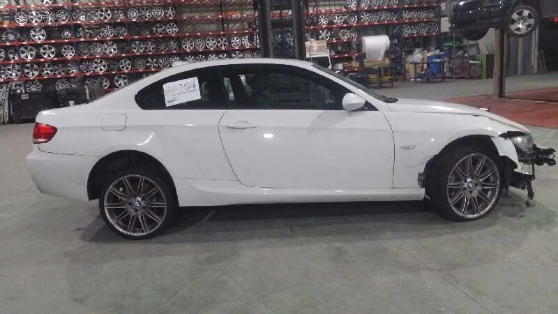 BMW 3 Series E90/E91/E92/E93 (2004-2013) Предна лява ръка 31122405861,2405861 19873548