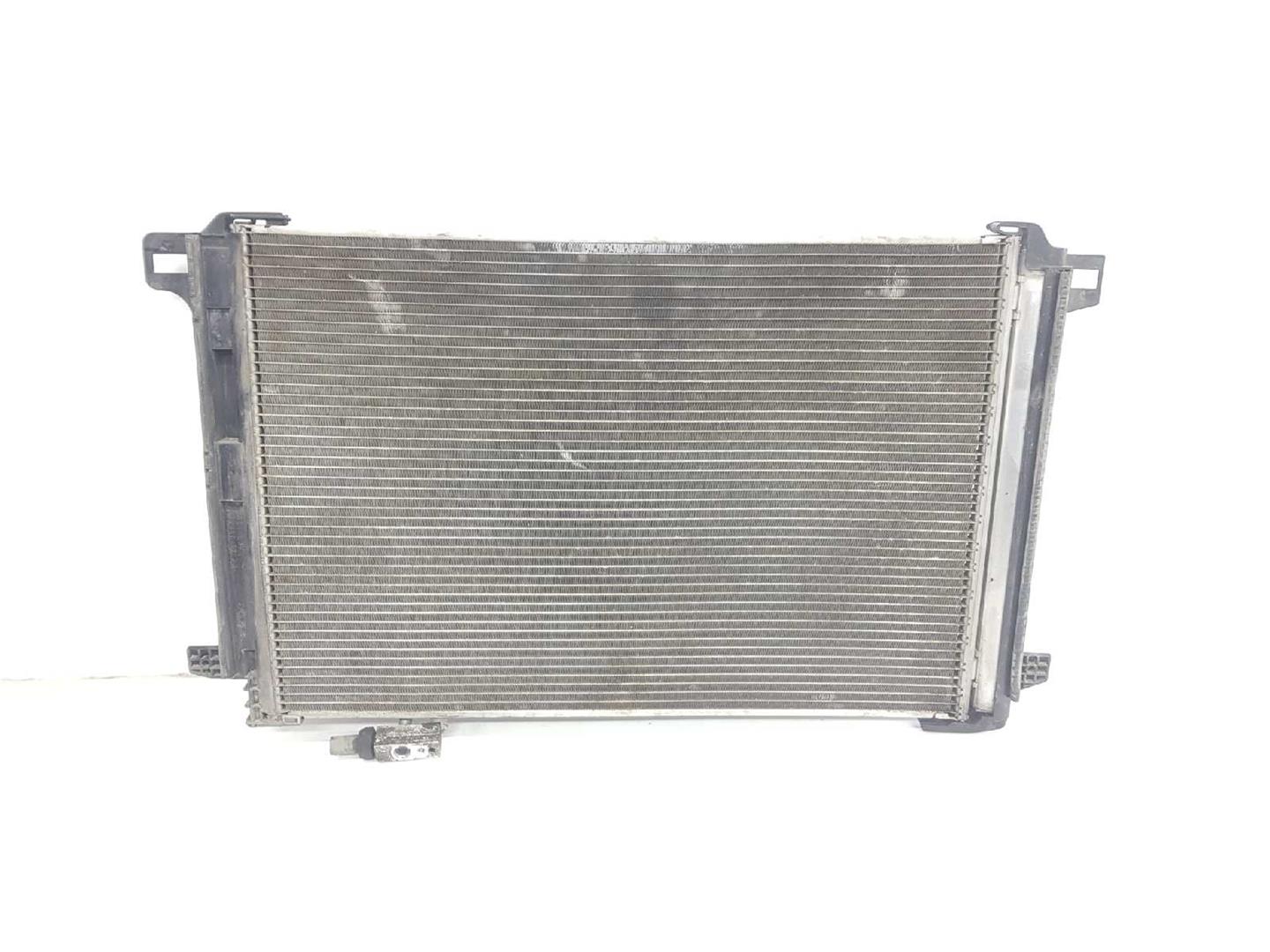 MERCEDES-BENZ GLK-Class X204 (2008-2015) Aušinimo radiatorius A2045000654, 2045000654 19715247