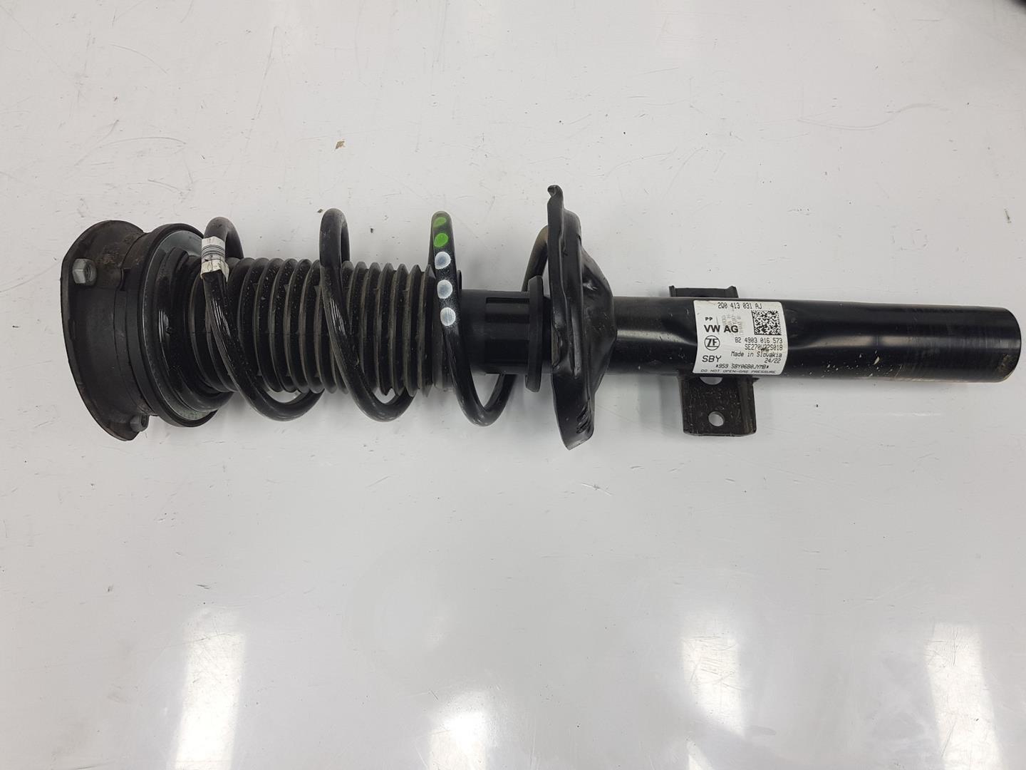 SEAT Alhambra 2 generation (2010-2021) Front Right Shock Absorber 2Q0413031AJ,2Q0413031AJ 21073369