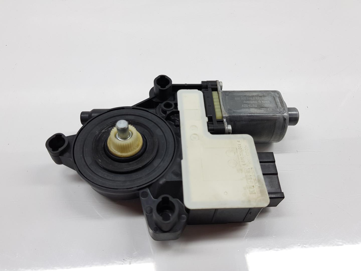 SEAT Ibiza 5 generation (2017-2023) Front Left Door Window Regulator Motor 2Q1959405B, 2Q1959405B 24244672