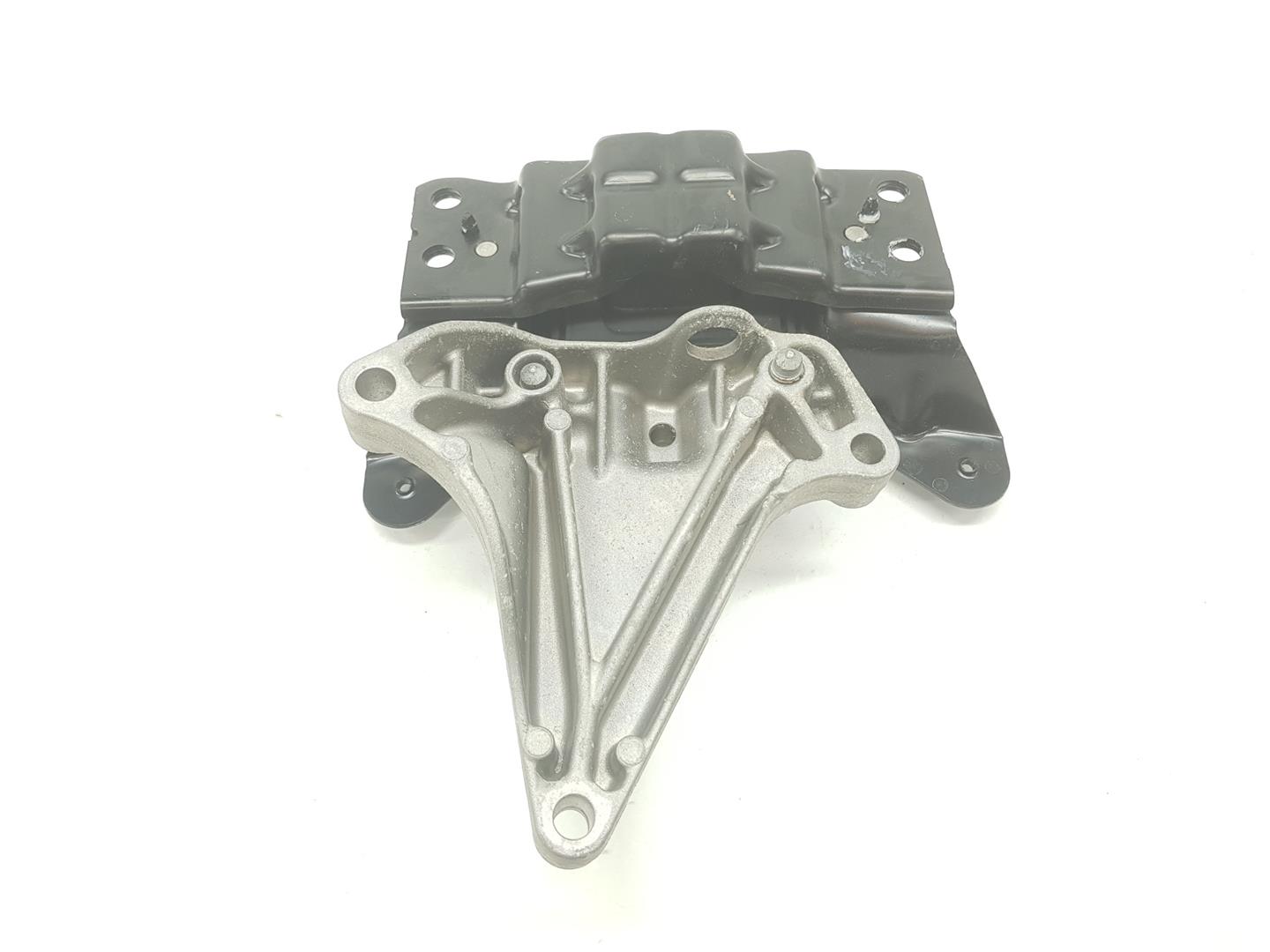 VOLKSWAGEN Variant VII TDI (2014-2024) Left Side Engine Mount 5Q0199555BH, 5Q0199555S 19841005