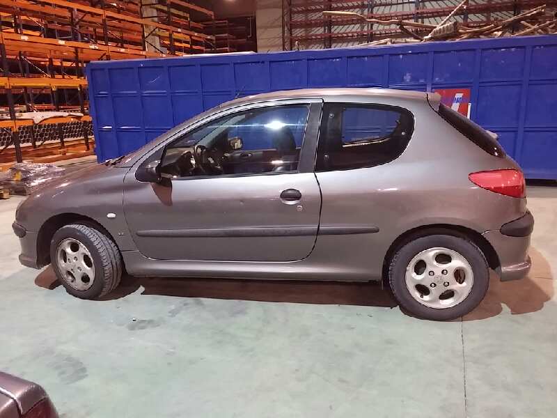 PEUGEOT 206 1 generation (1998-2009) Fram vänster strålkastare 6204S7,6204S7 19548568