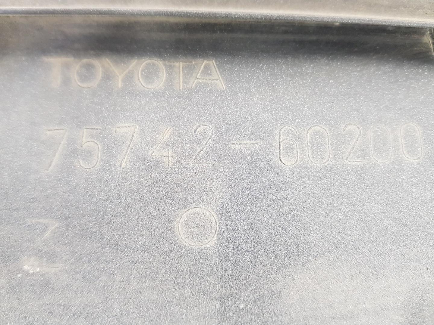 TOYOTA Land Cruiser 70 Series (1984-2024) Vasemman takalokasuojan lista 7574160201C0,7574160201C0,NEGRO 24194176