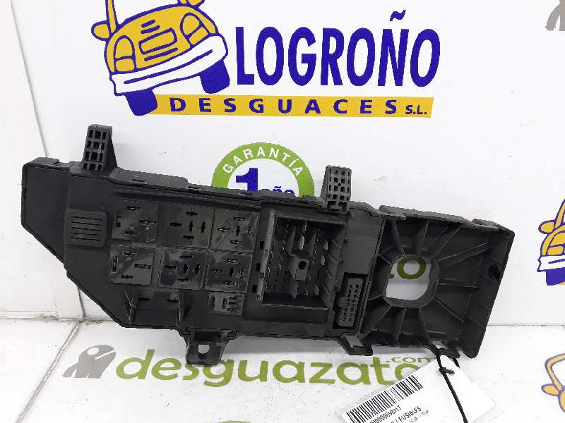 OPEL Signum C (2003-2008) Fuse Box 13223679, 13193587 19588014