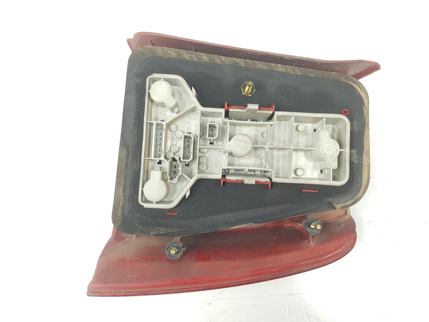 VOLKSWAGEN Passat B5 (1996-2005) Rear Left Taillight 3B5945095F,3B5945095F 20482872