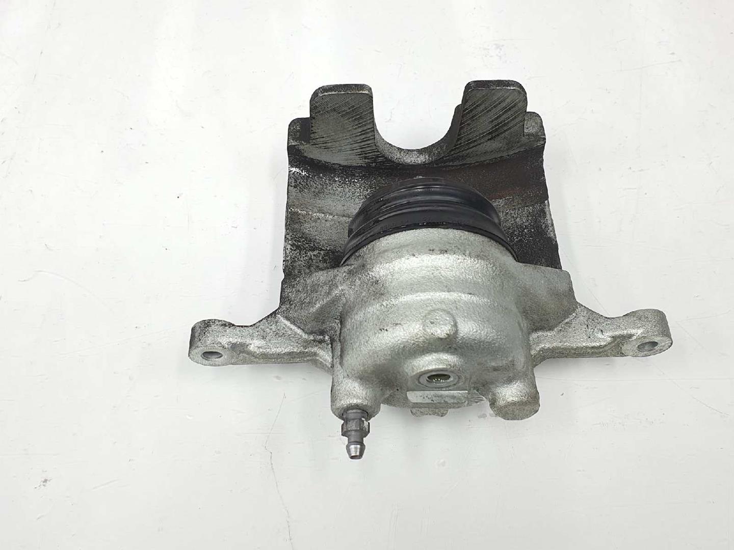 OPEL Zafira C (2012-2016) Front Right Brake Caliper 13301227, 13301227 19719996