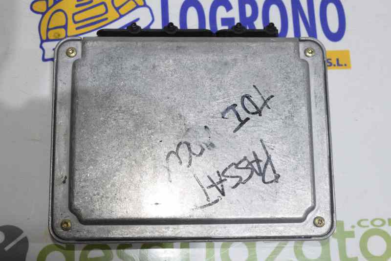 VOLKSWAGEN Passat B5 (1996-2005) Engine Control Unit ECU 038906018P,2222DL 19564586