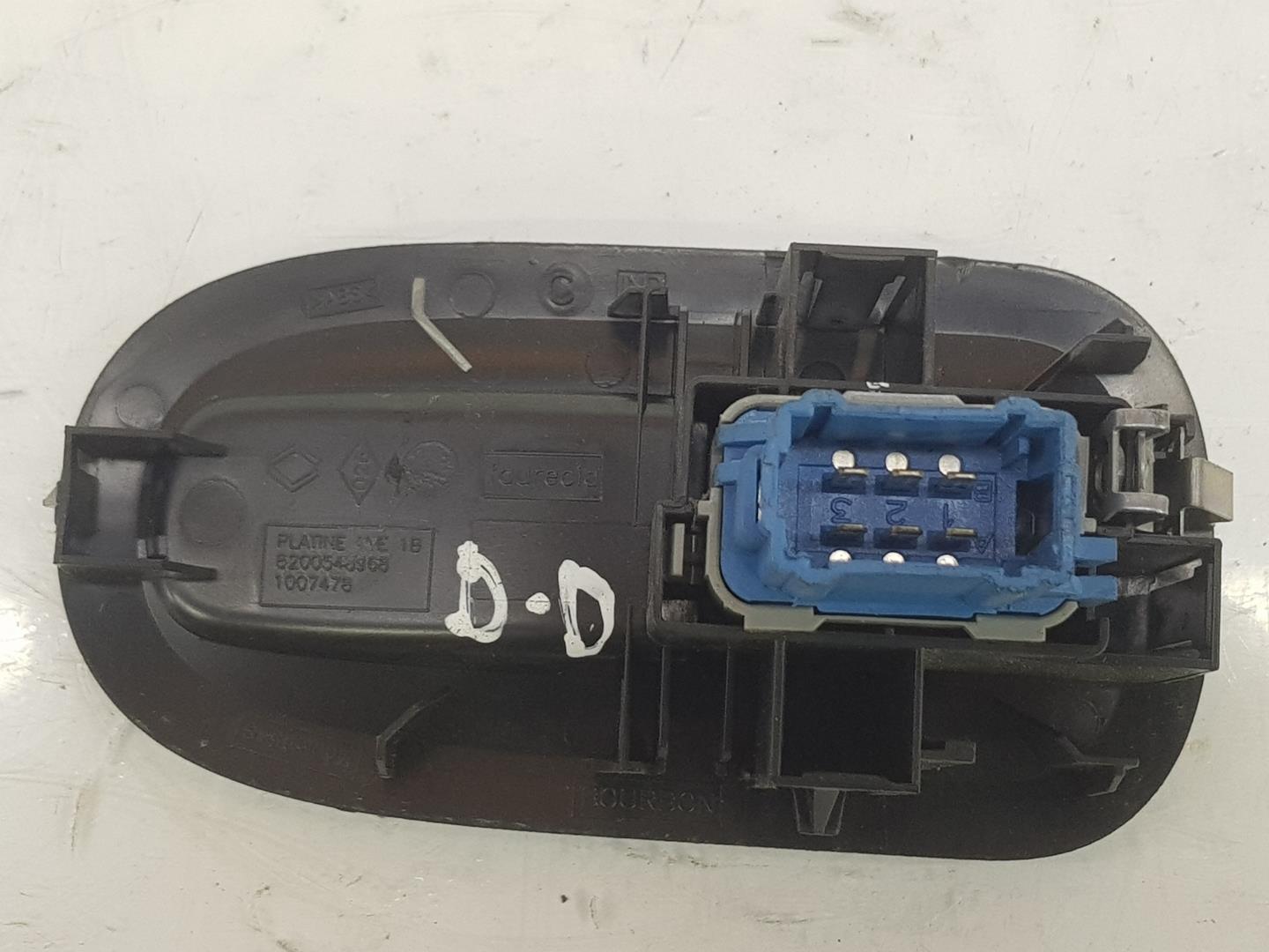 RENAULT Kangoo 2 generation (2007-2021) Front Right Door Window Switch 8200476809, 8200476809 19755953