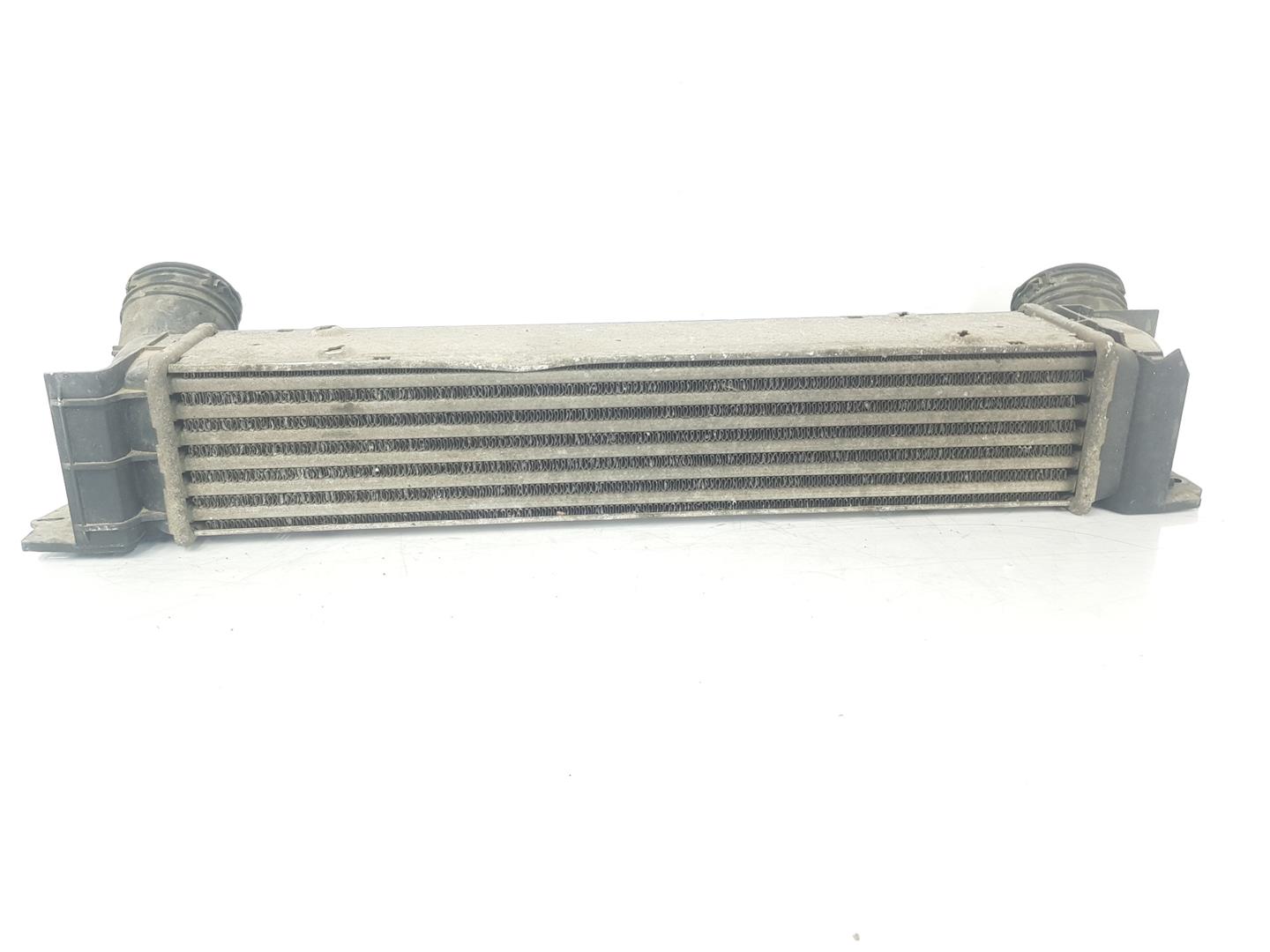 BMW 1 Series E81/E82/E87/E88 (2004-2013) Radiateur de refroidisseur intermédiaire 7524916, 17517524916 19831479