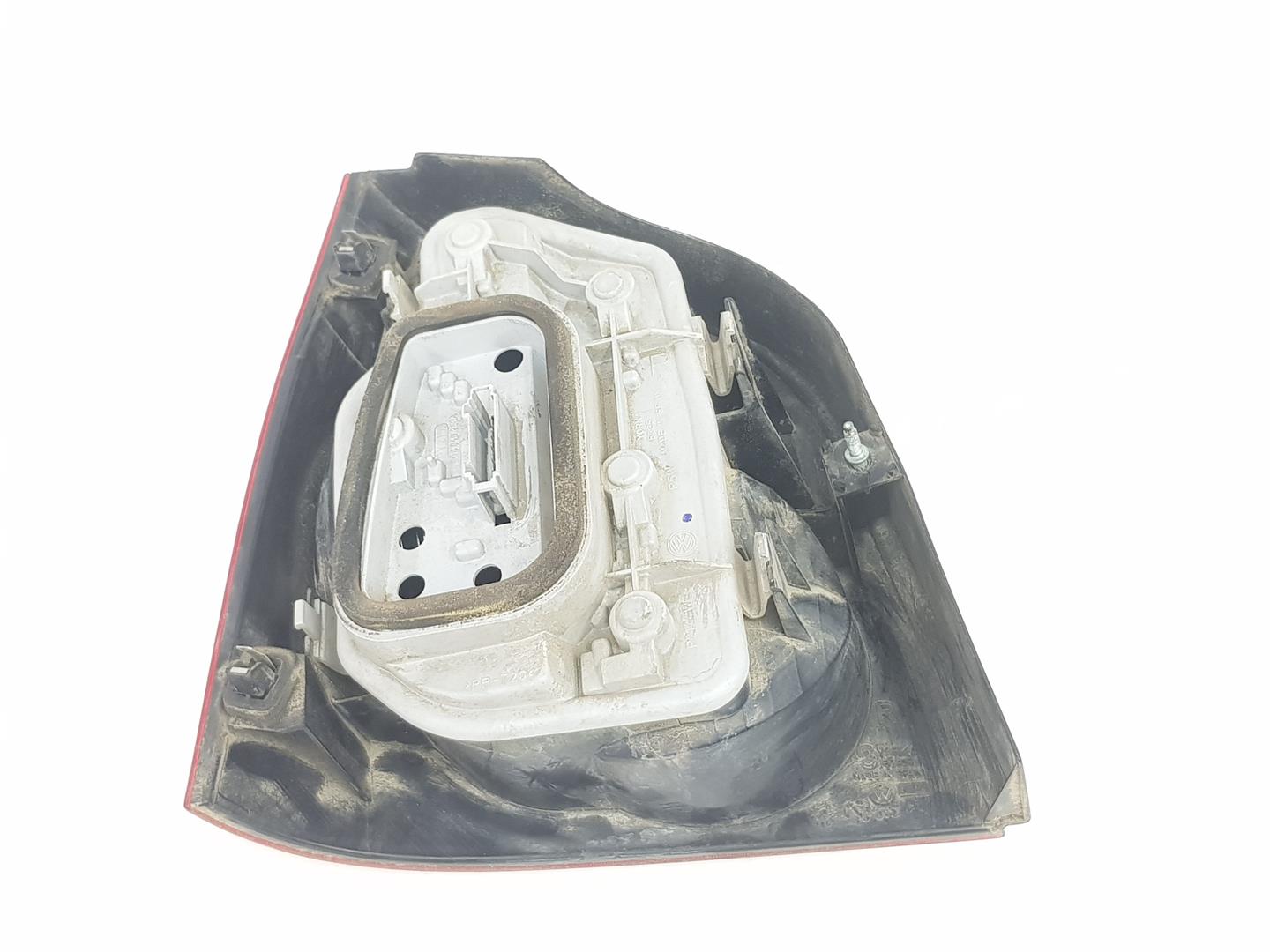 VOLKSWAGEN Polo 4 generation (2001-2009) Feu arrière droit 6Q6945096G, 6Q6945096G 24215628