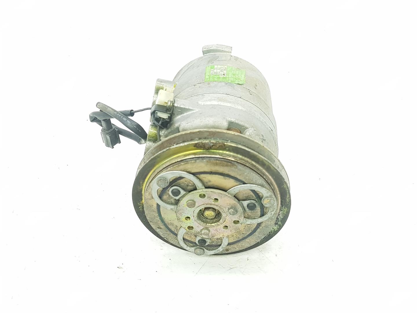 FORD Maverick 1 generation (1993-1998) Aircondition pumpe 926000F001,1960809 19778048