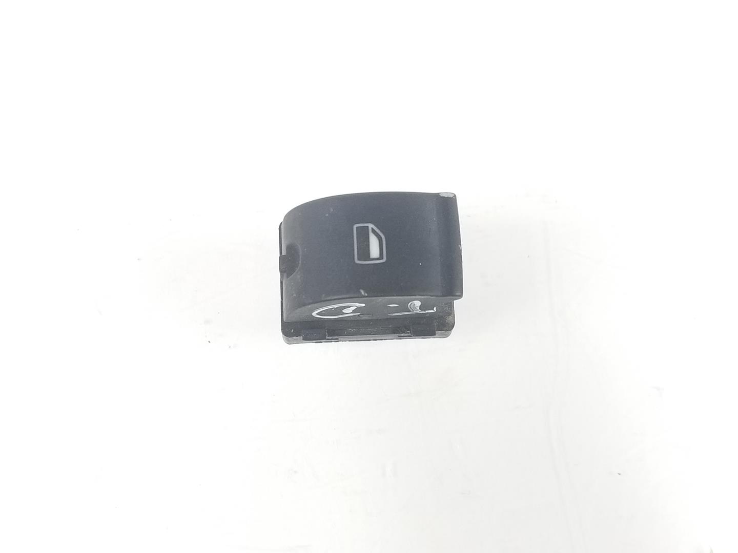 AUDI A4 (8EC, B7) Кнопка стеклоподъемника задней правой двери 8E0959855A, 8E0959855 19927724