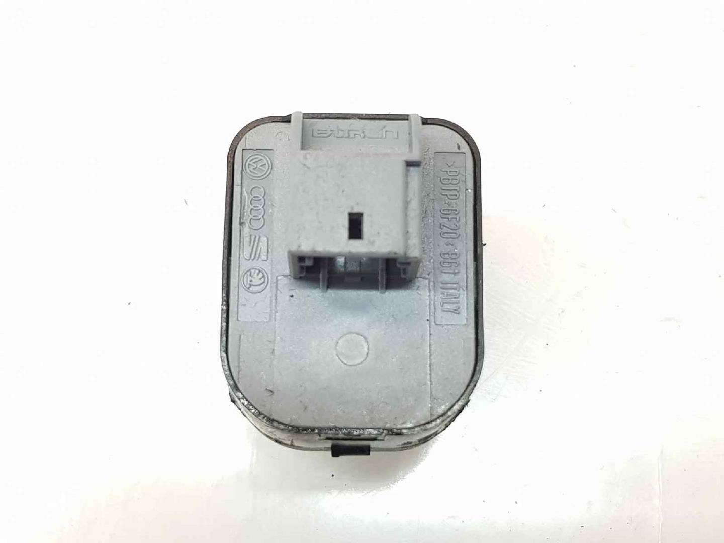 AUDI A5 8T (2007-2016) Alte unități de control 8K0959565F,8K0959565E 25307781