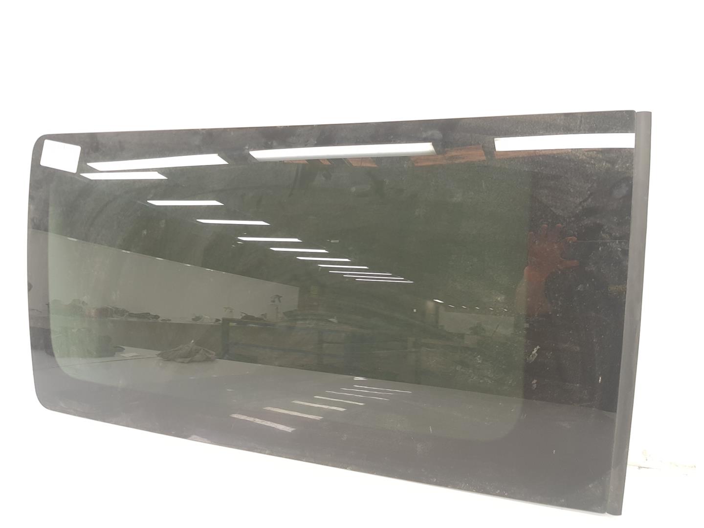 MERCEDES-BENZ Kairys šoninių durų stiklas A4476730805, A4476730805 24144260