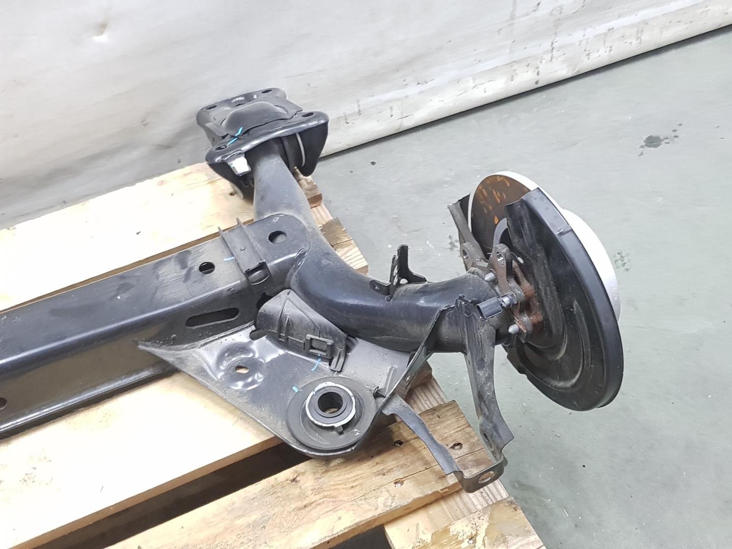 VOLKSWAGEN T-Roc 1 generation (2017-2024) Rear Axle 5Q0501049BJ, 5Q0501049BJ 24244099