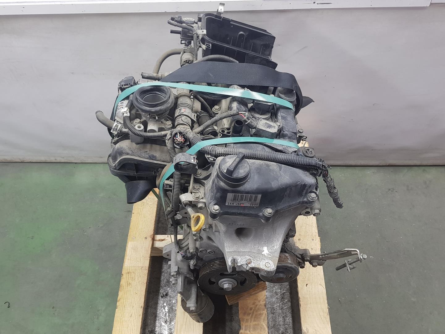 TOYOTA Aygo 1 generation (2005-2014) Engine 1KR,190000Q060 19821673