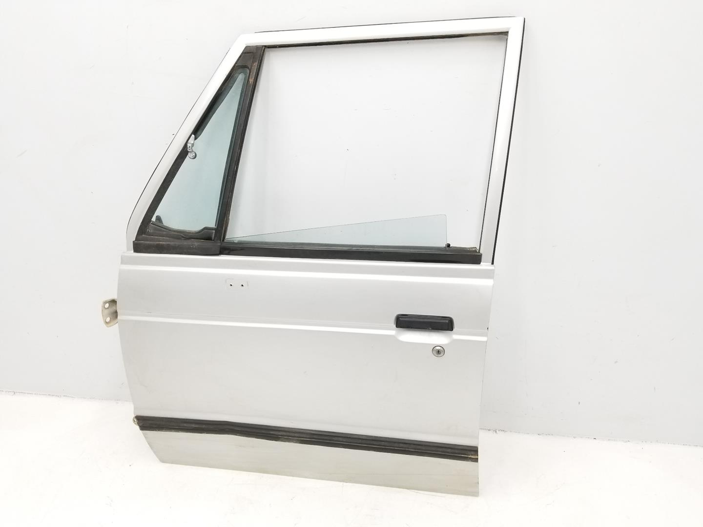 MITSUBISHI Colt 3 generation (1988-1992) Porte avant gauche MB275442, MB275442, COLORPLATA 24156703