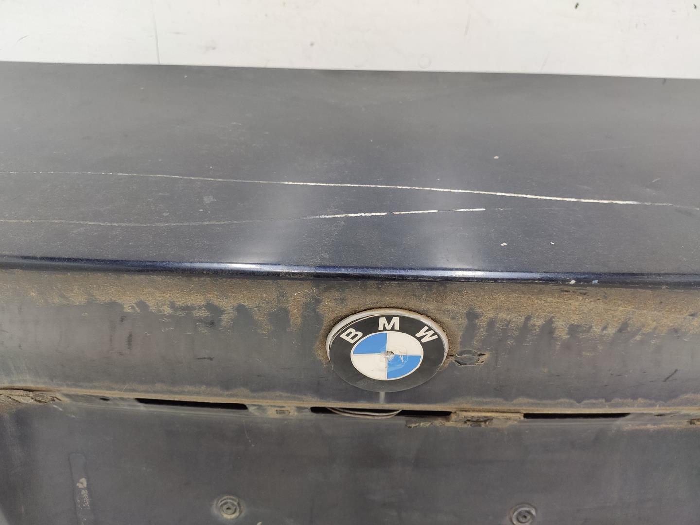 Boot lid 204D1 41627003314 de Bmw Serie 3 berlina e46 2000-2003 con 174028 km - pieza usada