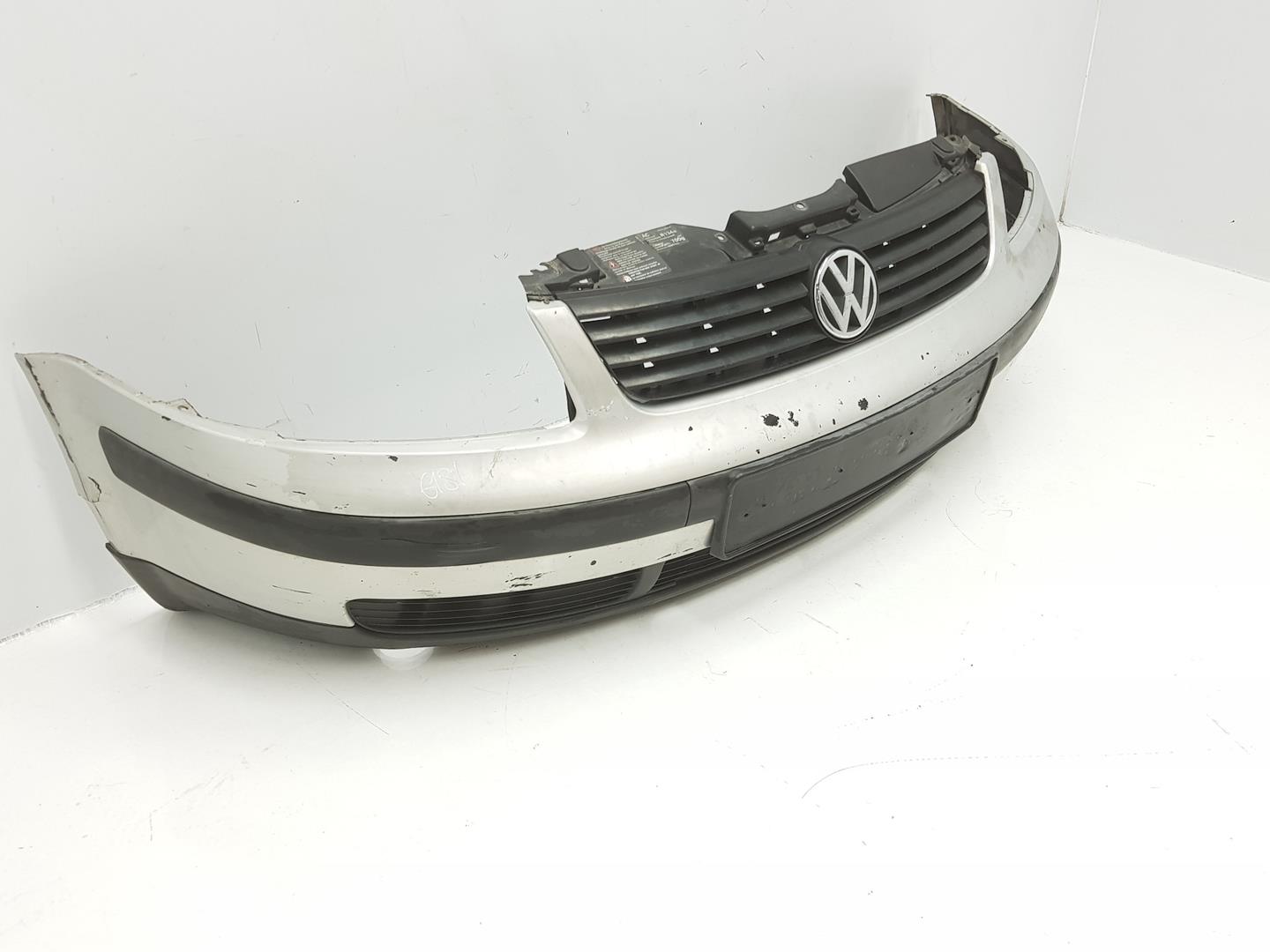 VOLKSWAGEN Passat B3 (1988-1993) Etupuskuri 3B0807217, 3B0807217, COLORPLATA 24172374