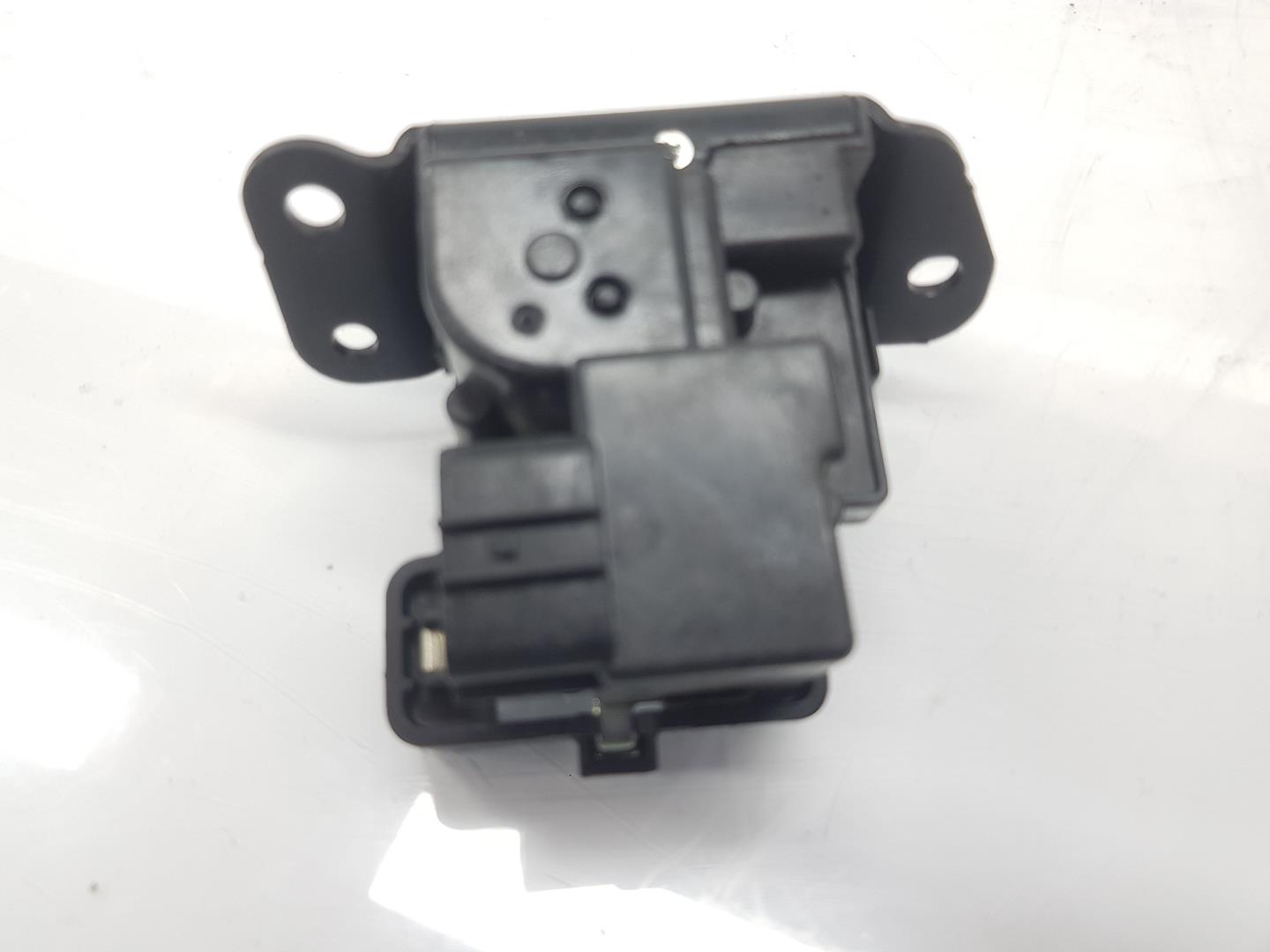 KIA Sportage 3 generation (2010-2015) Tailgate Boot Lock 812303W000, 812303W000 19814751