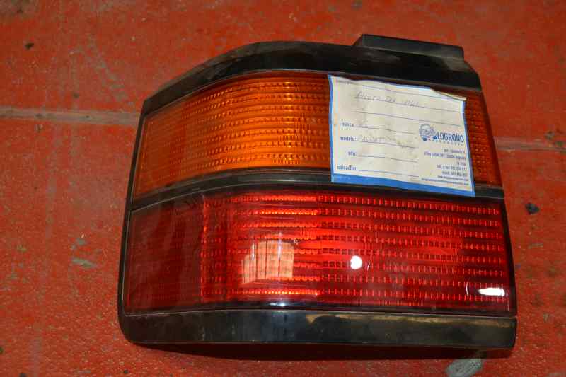 VOLKSWAGEN Passat B3 (1988-1993) Vänster bakljus bak 357945111B, 4PUERTAS, 357945111 19873272