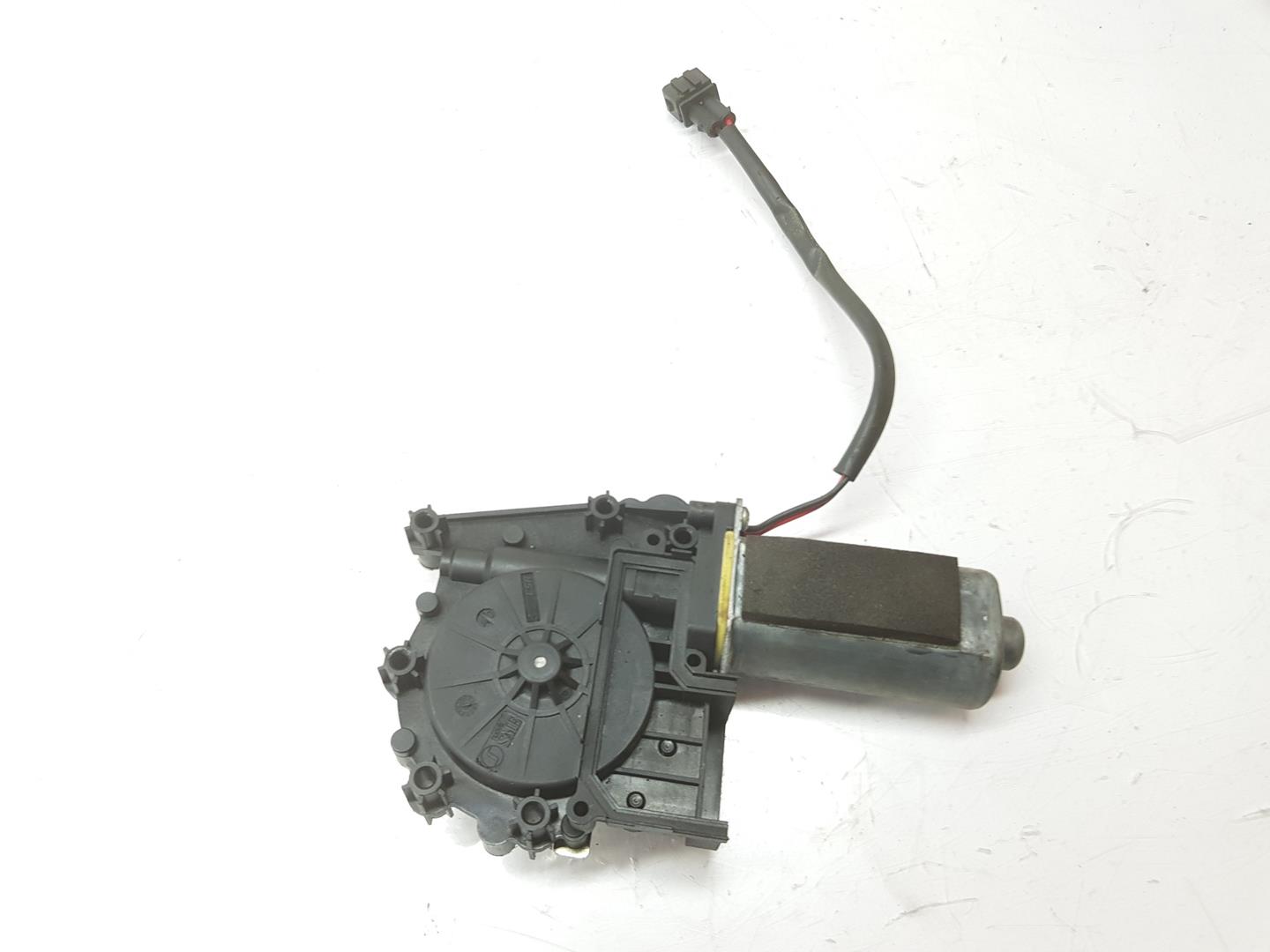 SEAT Cordoba 1 generation (1993-2003) Moteur de lève-vitre de porte avant gauche 6K3959801E,6K3959801E 21076592