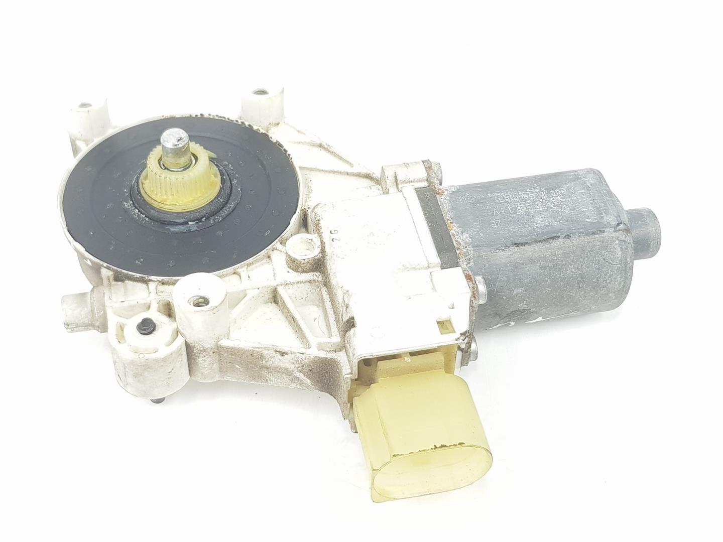 BMW 1 Series E81/E82/E87/E88 (2004-2013) Front Left Door Window Regulator Motor 0130822226, 67626927027 23805213