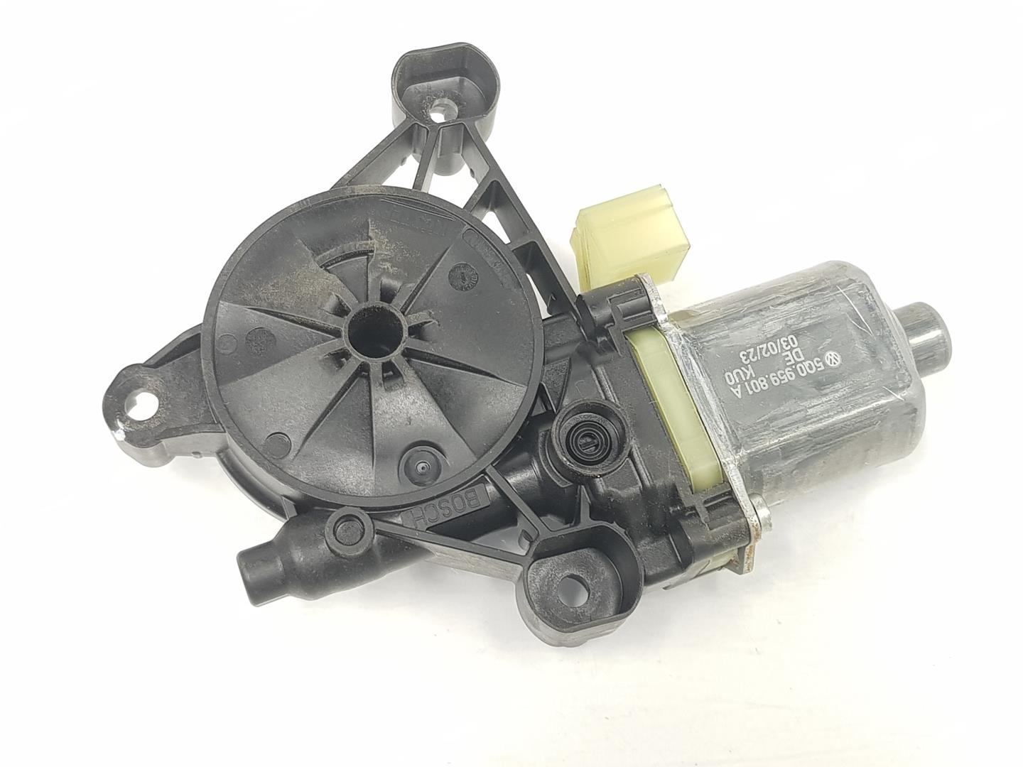 VOLKSWAGEN T-Roc 1 generation (2017-2024) Front Right Door Window Control Motor 5Q0959801A, 5Q0959801A 24244306