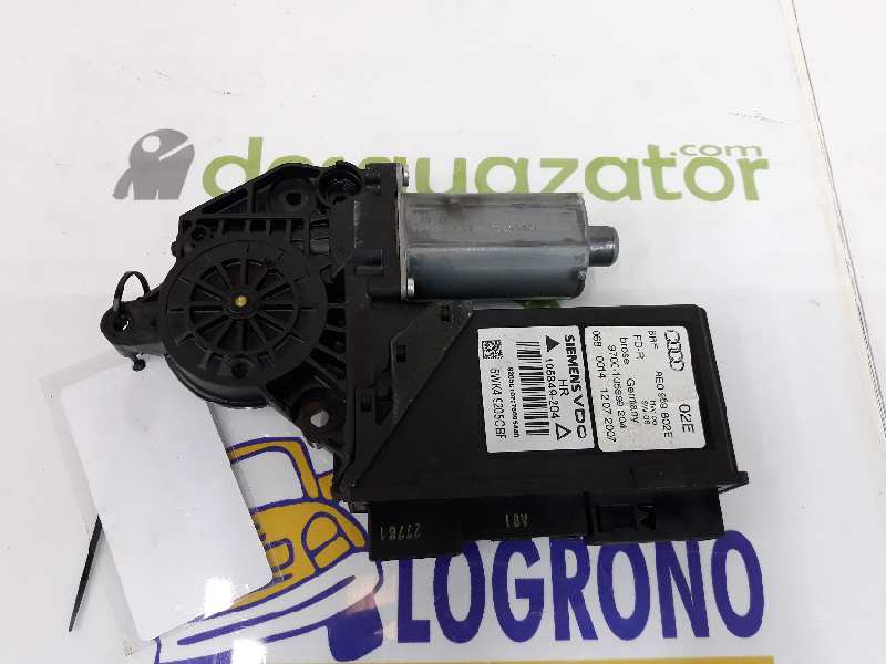 AUDI A4 B7/8E (2004-2008) Rear Right Door Window Control Motor 0130821766,8E0959802E,5WK49205CBF 19591816