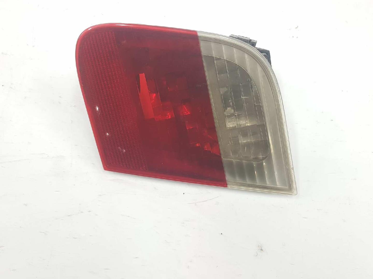 BMW 3 Series E46 (1997-2006) Right Side Tailgate Taillight 63216910538, 6907938 19720773