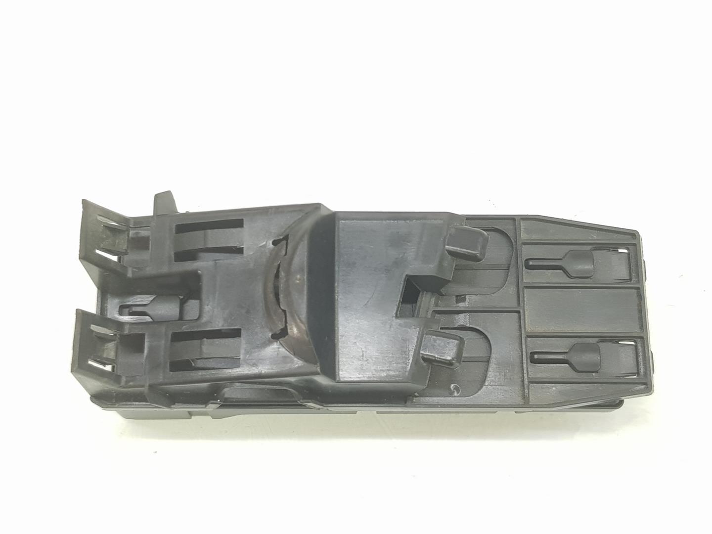 AUDI Q3 8U (2011-2020) Другие блоки управления 8U0959107A, 8U0959107A 19861027